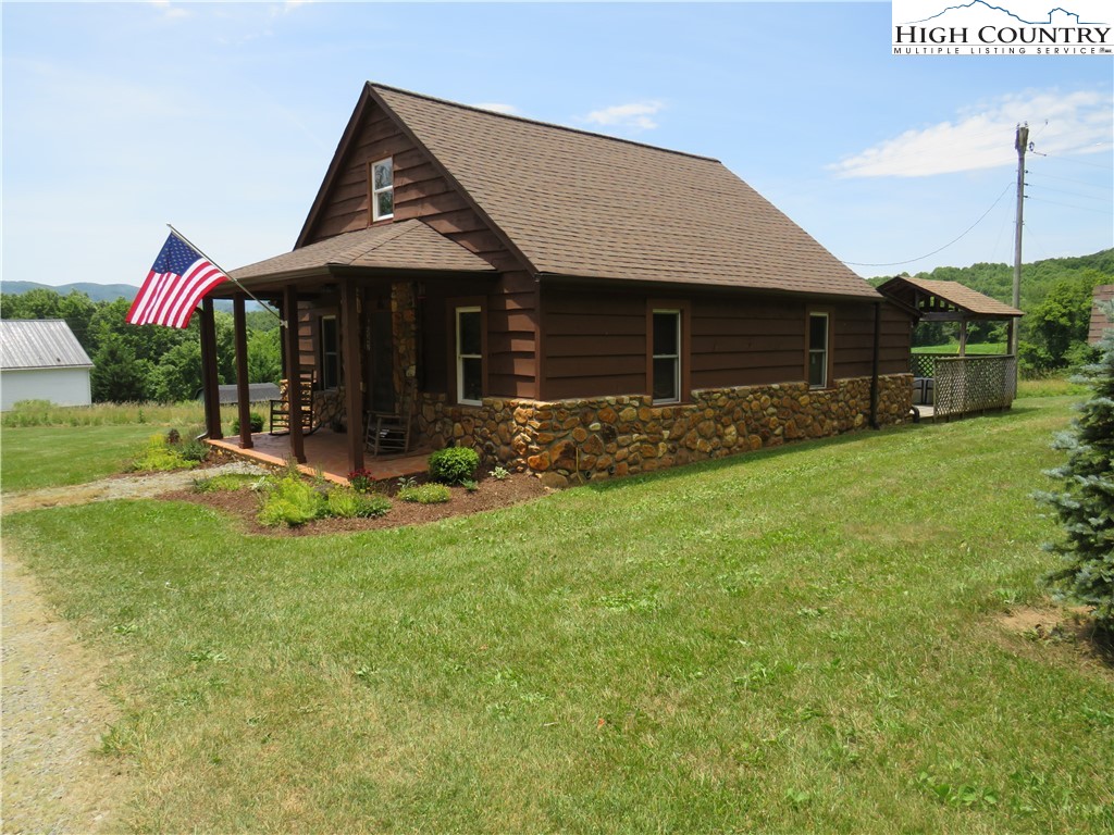 547 Andrews Ridge Road Sparta, NC 28675 - Photo 15 of 20 Gallery Image 15