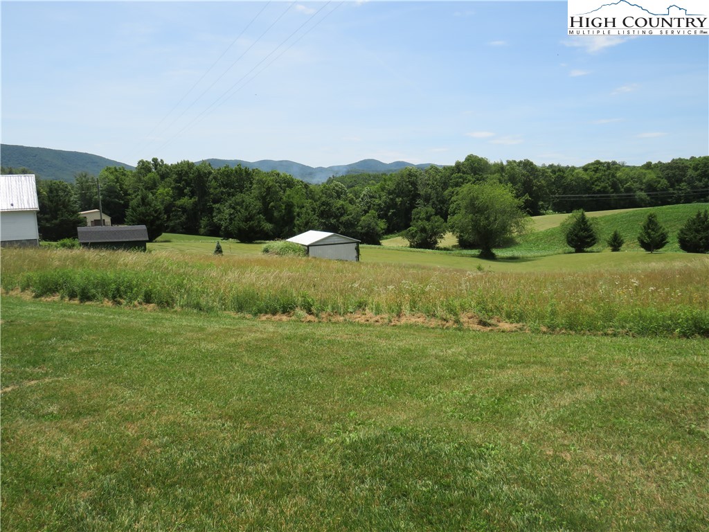 547 Andrews Ridge Road Sparta, NC 28675 - Photo 18 of 20 Gallery Image 18