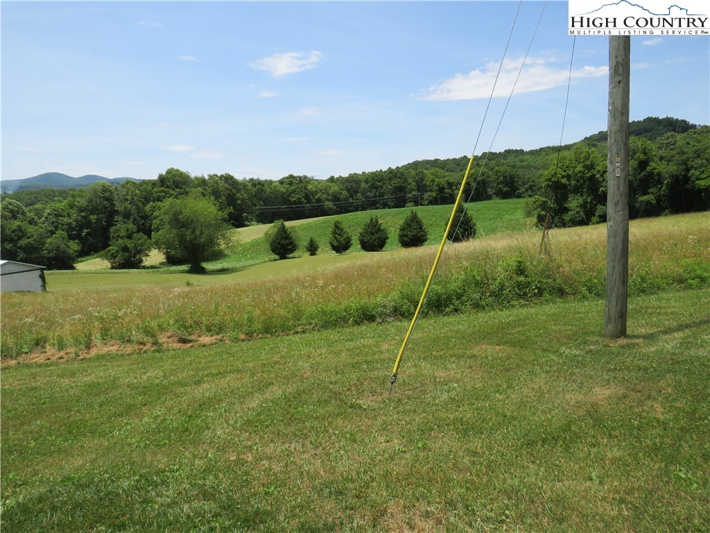 547 Andrews Ridge Road Sparta, NC 28675 - Photo 19 of 20 Gallery Image 19