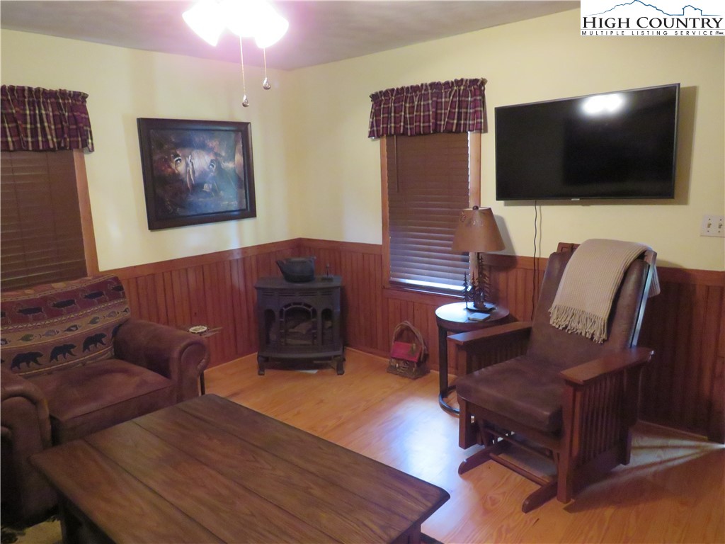 547 Andrews Ridge Road Sparta, NC 28675 - Photo 3 of 20 Gallery Image 3