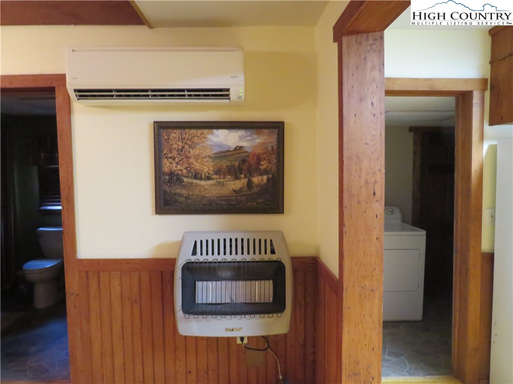547 Andrews Ridge Road Sparta, NC 28675 - Photo 6 of 20 Gallery Image 6
