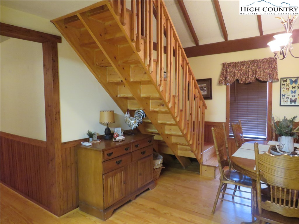 547 Andrews Ridge Road Sparta, NC 28675 - Photo 9 of 20 Gallery Image 9