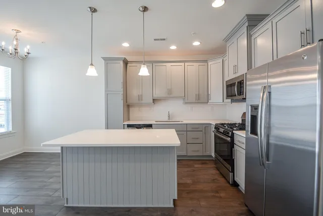 $2,950 | 778 West 2nd Street, Lansdale, PA 19446