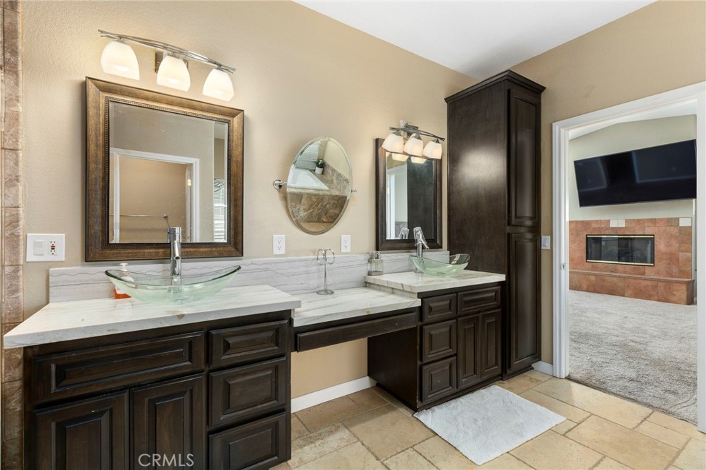 24384 Rutherford Road Ramona, CA 92065 - Photo 17 of 39