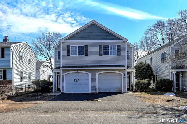 $450,000 | 12 Landin Street, Unit A, Woodbridge, CT 06525