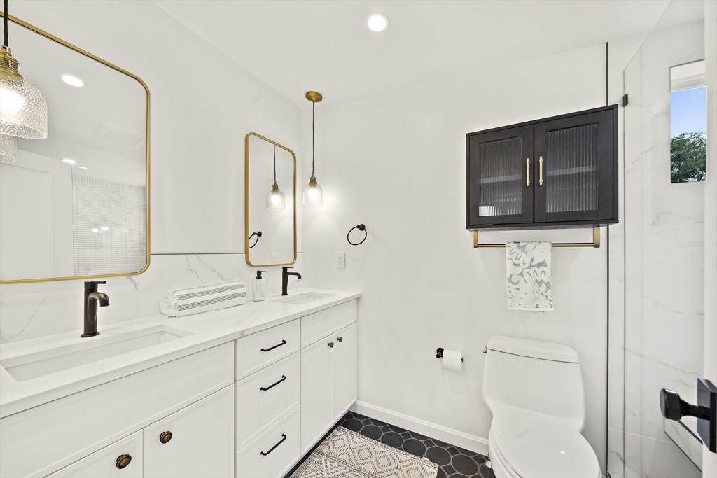 5 Leroy Road Lexington, MA 02421 - Photo 24 of 41