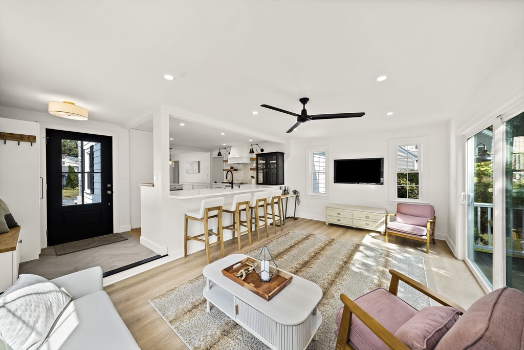 5 Leroy Road Lexington, MA 02421 - Photo 9 of 41