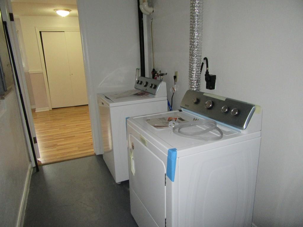 37 Blodgett Street Springfield, MA 01108 - Photo 17 of 18 Gallery Image 17