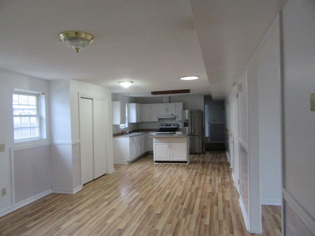 37 Blodgett Street Springfield, MA 01108 - Photo 7 of 18 Gallery Image 7