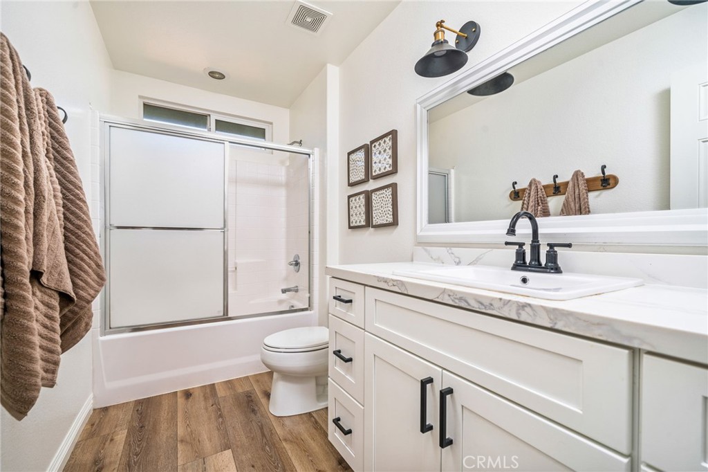 14403 Redwood Valley Road Eastvale, CA 92880 - Photo 8 of 30