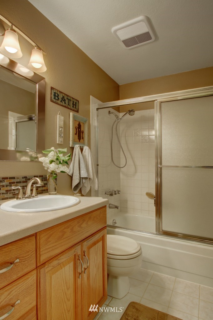 31 172nd Place Southwest Bothell, WA 98012 - Photo 16 of 23