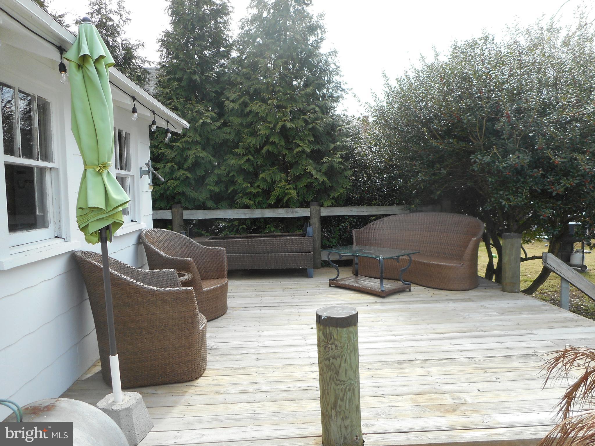 105 Hiawatha Road Cambridge, MD 21613 - Photo 11 of 15 a outdoor space with furniture