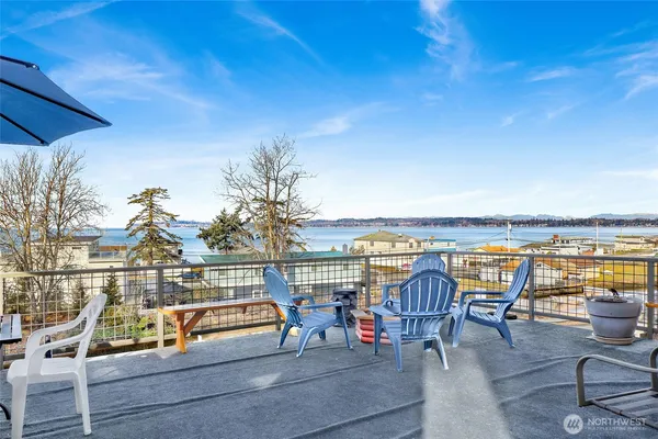 $799,000 | 7444 Jackson Road, Blaine, WA 98230