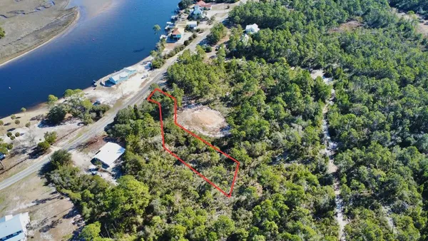$45,000 | 268 River Road, Carrabelle, FL 32322