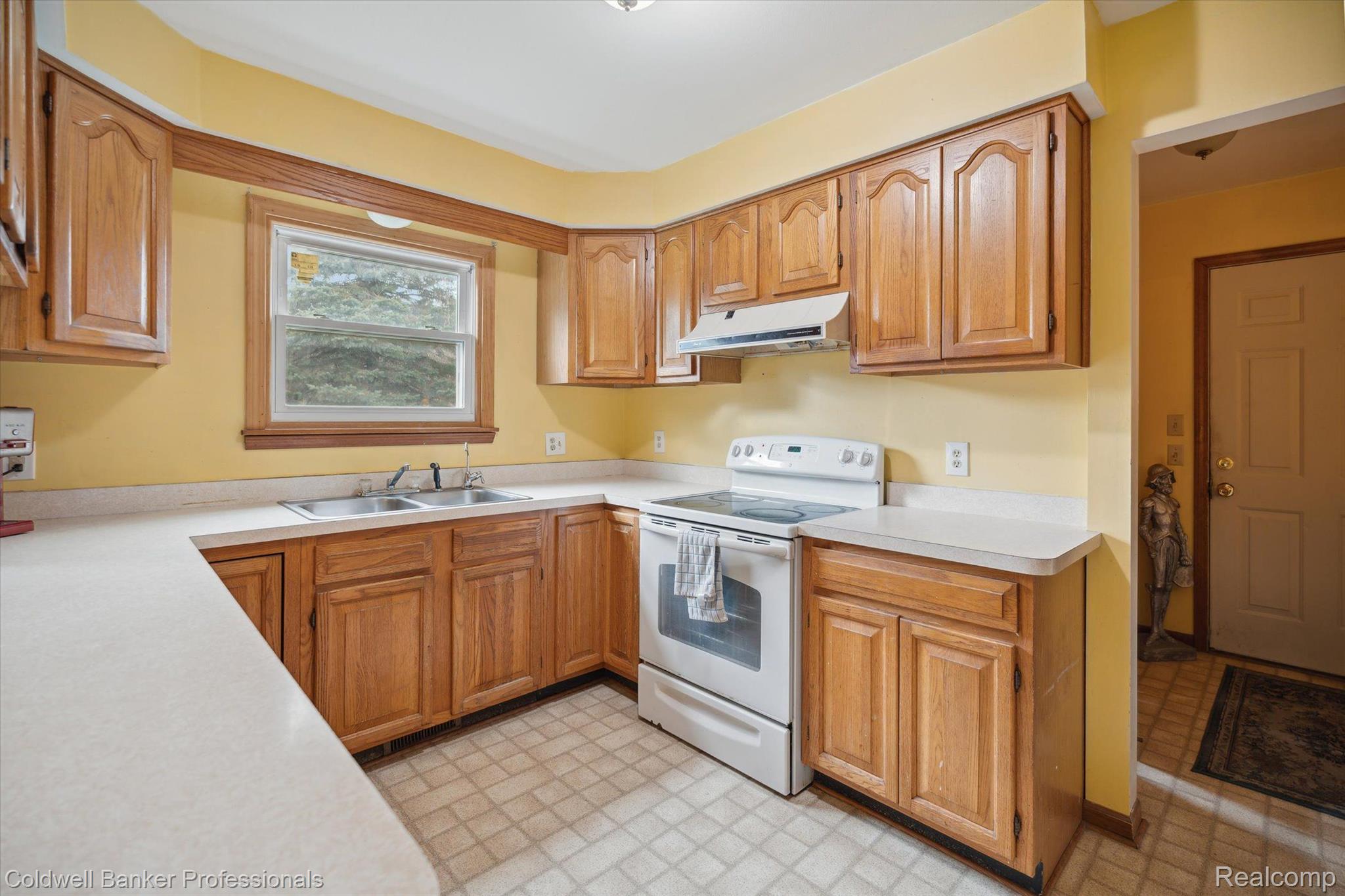 2365 North Summers Road Imlay City, MI 48444 - Photo 8 of 51 Gallery Image 8