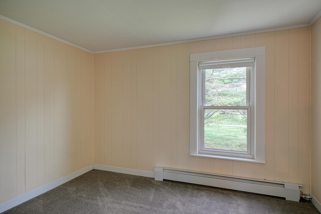 193 Gates Pond Road Berlin, MA 01503 - Photo 30 of 42 Gallery Image 30