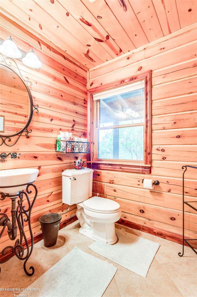 760 West Frenchline Road Sandusky, MI 48471 - Photo 34 of 59 50076251-33.JPG