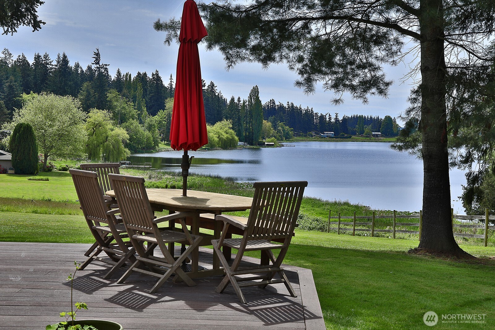5066 Bayview Road Langley, WA 98260 - Photo 10 of 40 Gallery Image 10