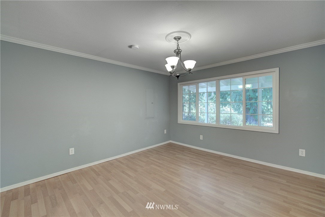 17524 West Wishon Road Snohomish, WA 98290 - Photo 11 of 25 Gallery Image 11