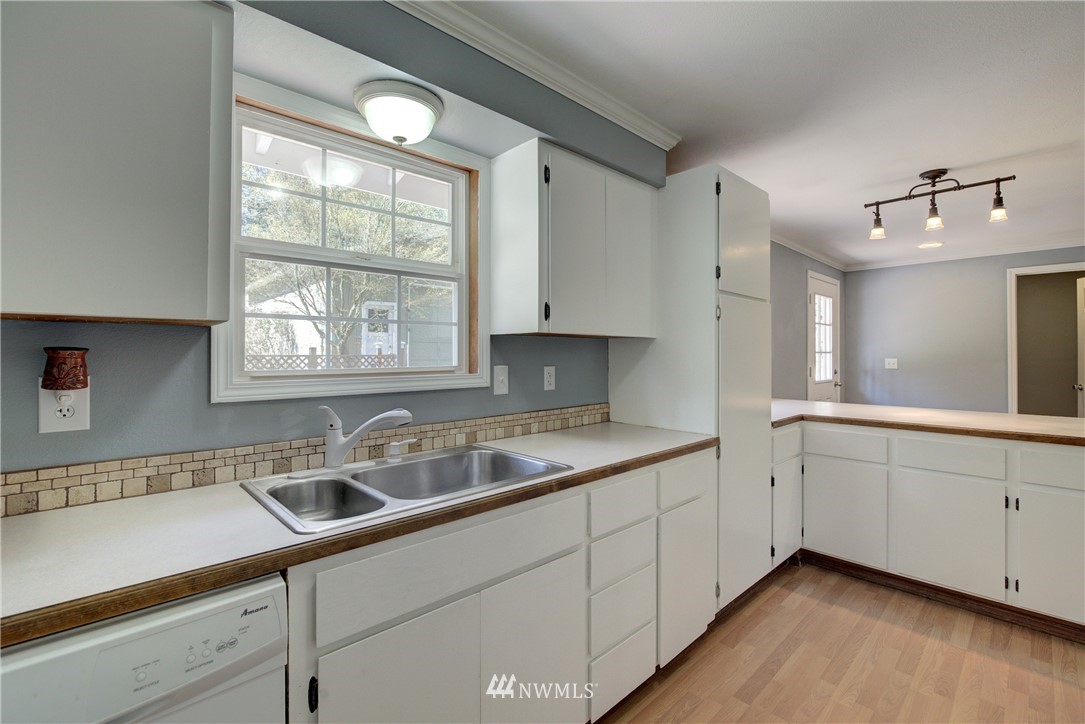 17524 West Wishon Road Snohomish, WA 98290 - Photo 8 of 25 Gallery Image 8