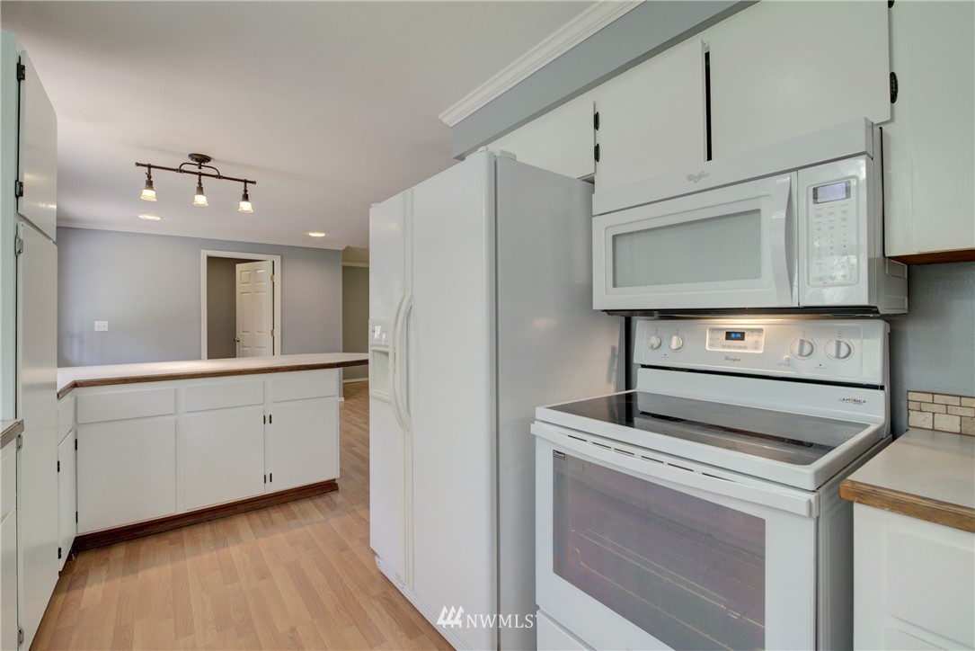 17524 West Wishon Road Snohomish, WA 98290 - Photo 9 of 25 Gallery Image 9