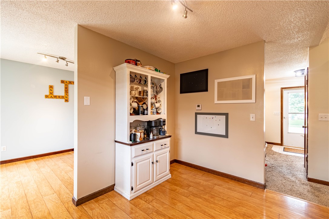 131 White Pines Circle Decatur, IL 62521 - Photo 8 of 25