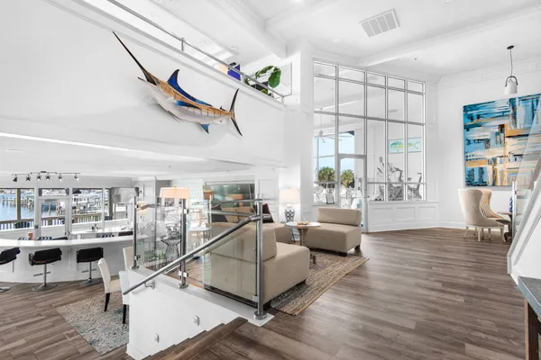 $869,900 | 320 Harbor Boulevard, Unit B402, Destin, FL 32541
