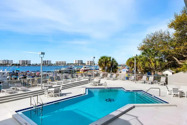 $869,900 | 320 Harbor Boulevard, Unit B402, Destin, FL 32541