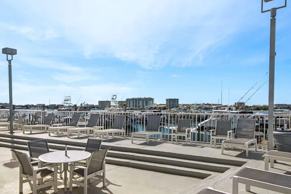 $869,900 | 320 Harbor Boulevard, Unit B402, Destin, FL 32541