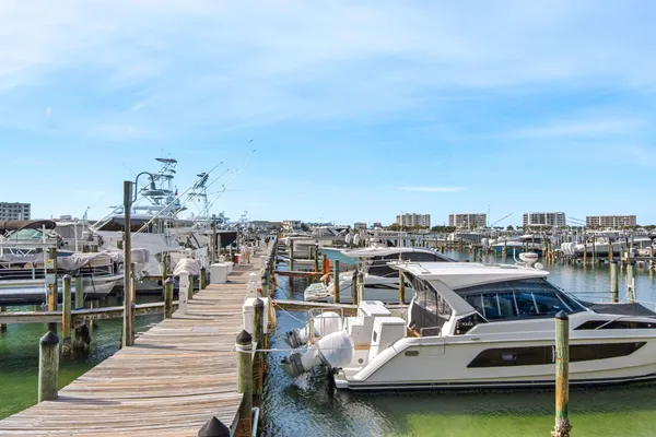 $869,900 | 320 Harbor Boulevard, Unit B402, Destin, FL 32541