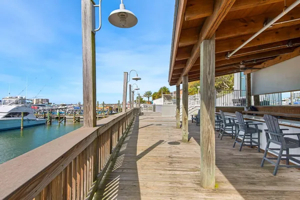 $869,900 | 320 Harbor Boulevard, Unit B402, Destin, FL 32541
