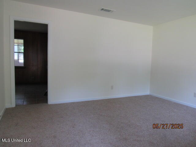 4711 Darius Drive Jackson, MS 39209 - Photo 2 of 6 4711 Darius (2)