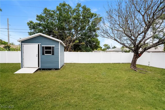 $1,850 | 126 Southeast 7th Street, Cape Coral, FL 33990