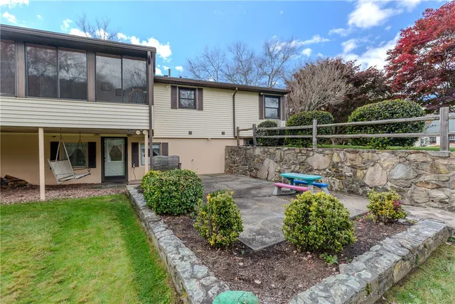 $519,000 | 27 Sunnybrook Road, Scituate, RI 02857