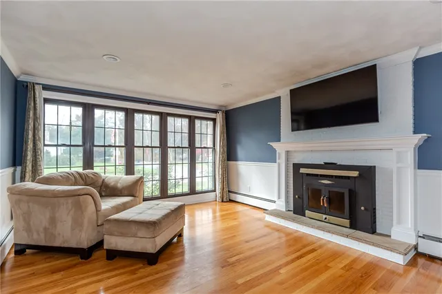 $519,000 | 27 Sunnybrook Road, Scituate, RI 02857