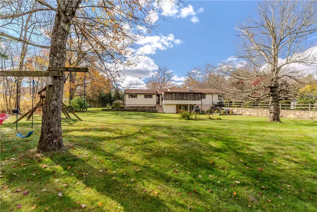 $519,000 | 27 Sunnybrook Road, Scituate, RI 02857