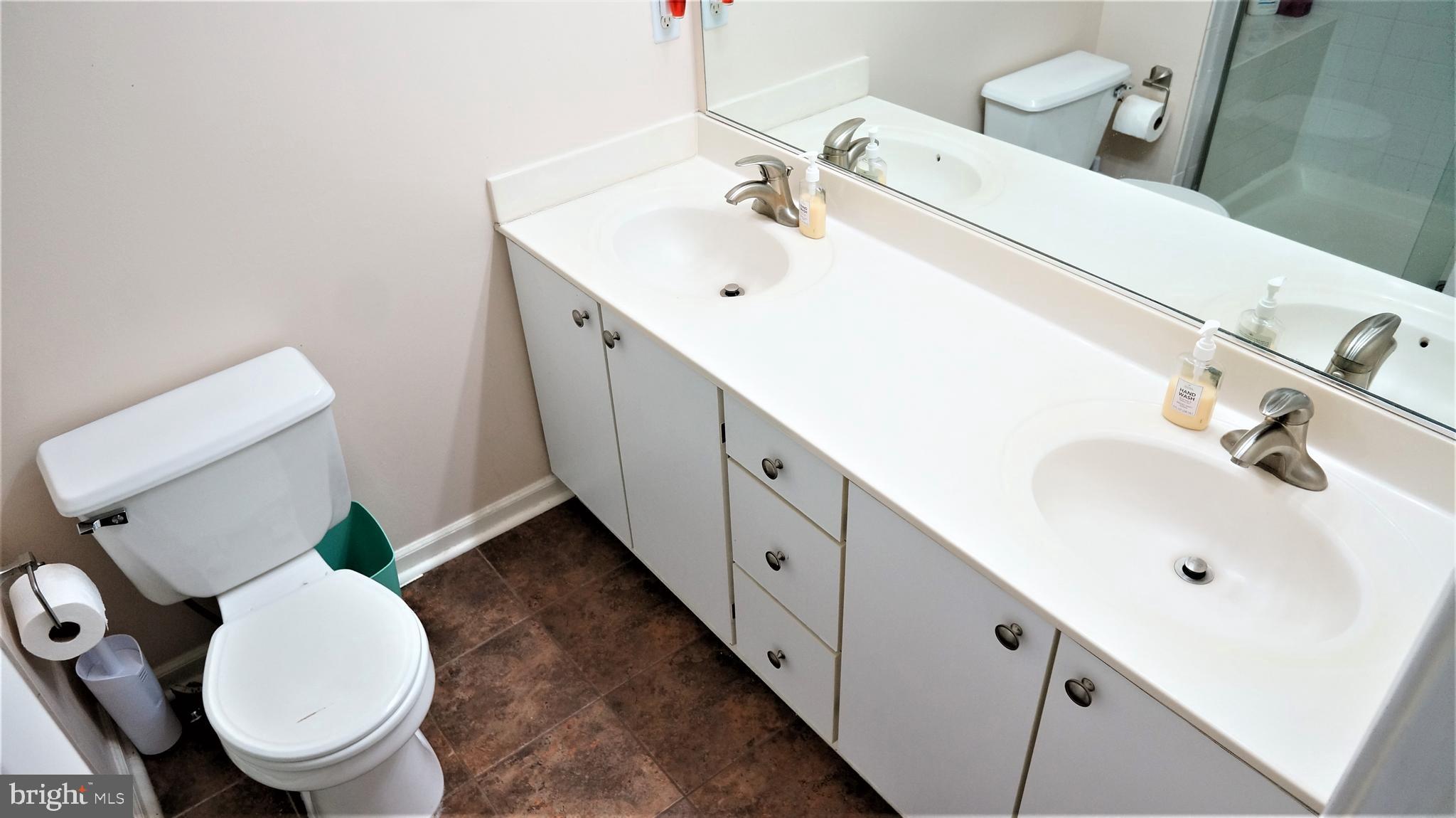 11473 Heritage Commons Way Reston, VA 20194 - Photo 22 of 37