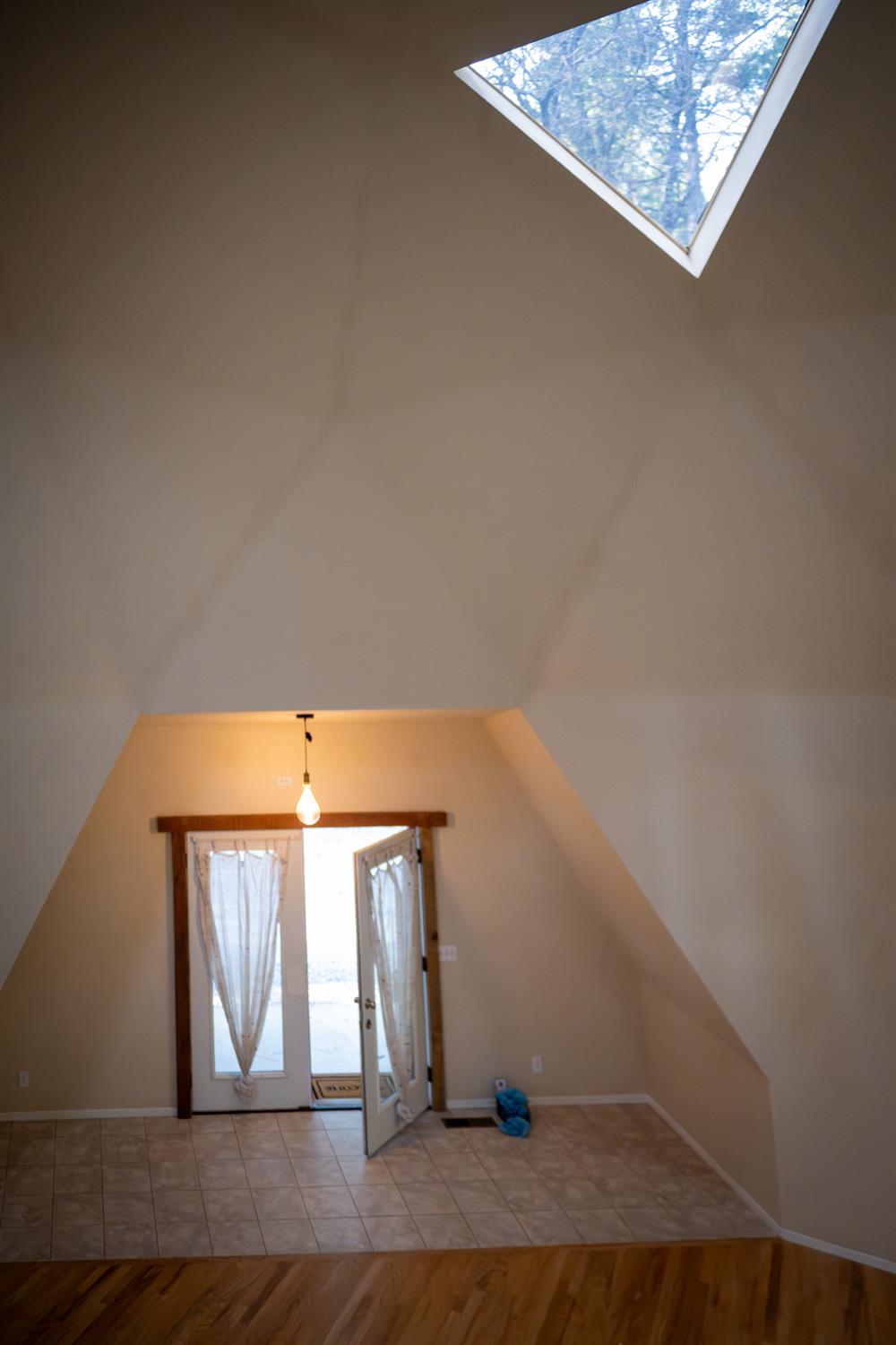 18125 Douglas Road Nevada City, CA 95959 - Photo 30 of 48 a view of entryway