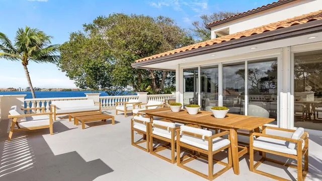 $44,900,000 | 1840 South Ocean Boulevard, Manalapan, FL 33462