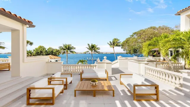 $44,900,000 | 1840 South Ocean Boulevard, Manalapan, FL 33462