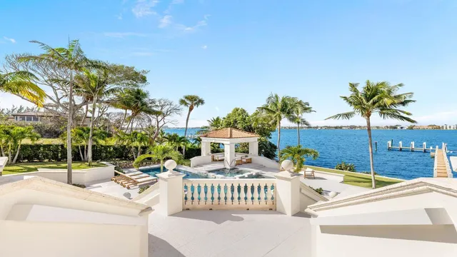 $44,900,000 | 1840 South Ocean Boulevard, Manalapan, FL 33462