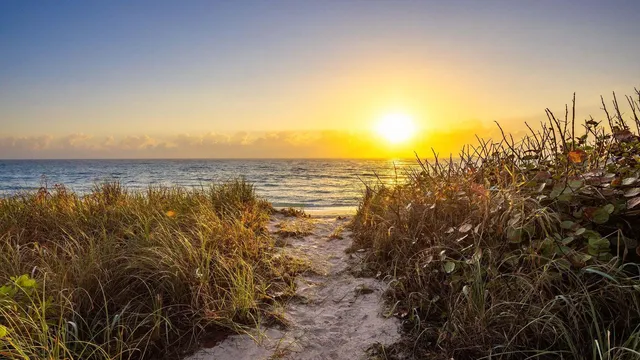 $44,900,000 | 1840 South Ocean Boulevard, Manalapan, FL 33462