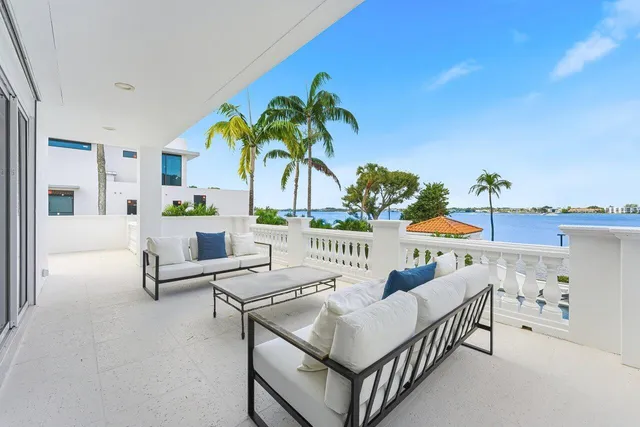 $44,900,000 | 1840 South Ocean Boulevard, Manalapan, FL 33462