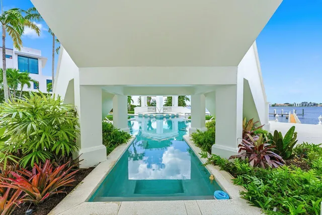 $44,900,000 | 1840 South Ocean Boulevard, Manalapan, FL 33462