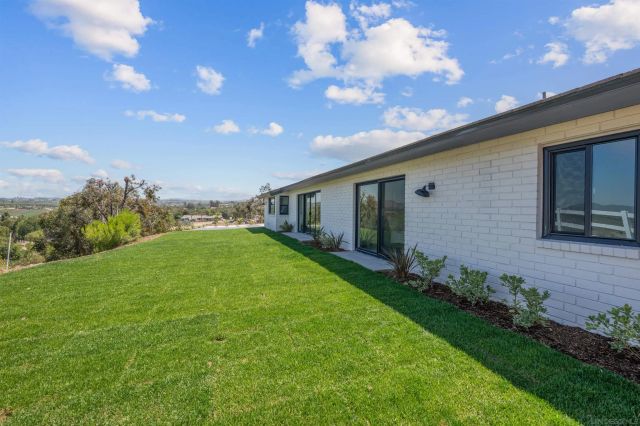 $1,299,900 | 37285 Ave Bravura, Temecula, CA 92592