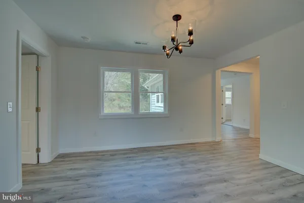 $259,900 | 10061 Kings Highway, Montross, VA 22520