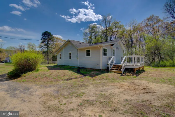 $259,900 | 10061 Kings Highway, Montross, VA 22520