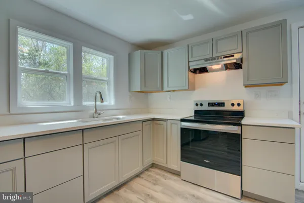 $259,900 | 10061 Kings Highway, Montross, VA 22520