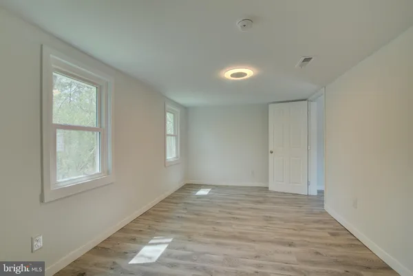 $259,900 | 10061 Kings Highway, Montross, VA 22520