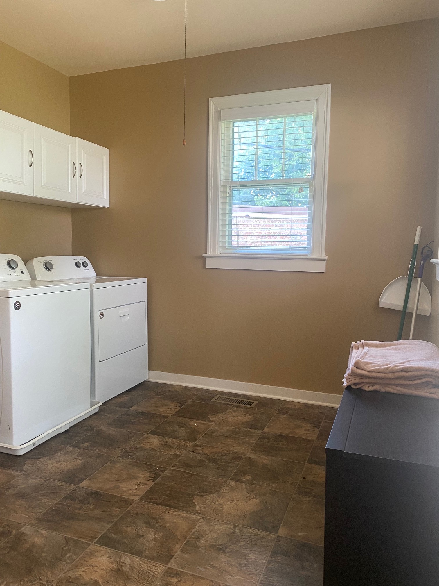 311 Main Street Martin, TN 38237 - Photo 47 of 49 a utility room with dryer and washer